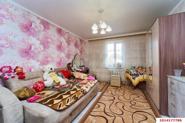 Фото №1: 3-комнатная квартира 74 м² - Краснодар, мкр. 40 лет Победы, ул. Клиническая, 10