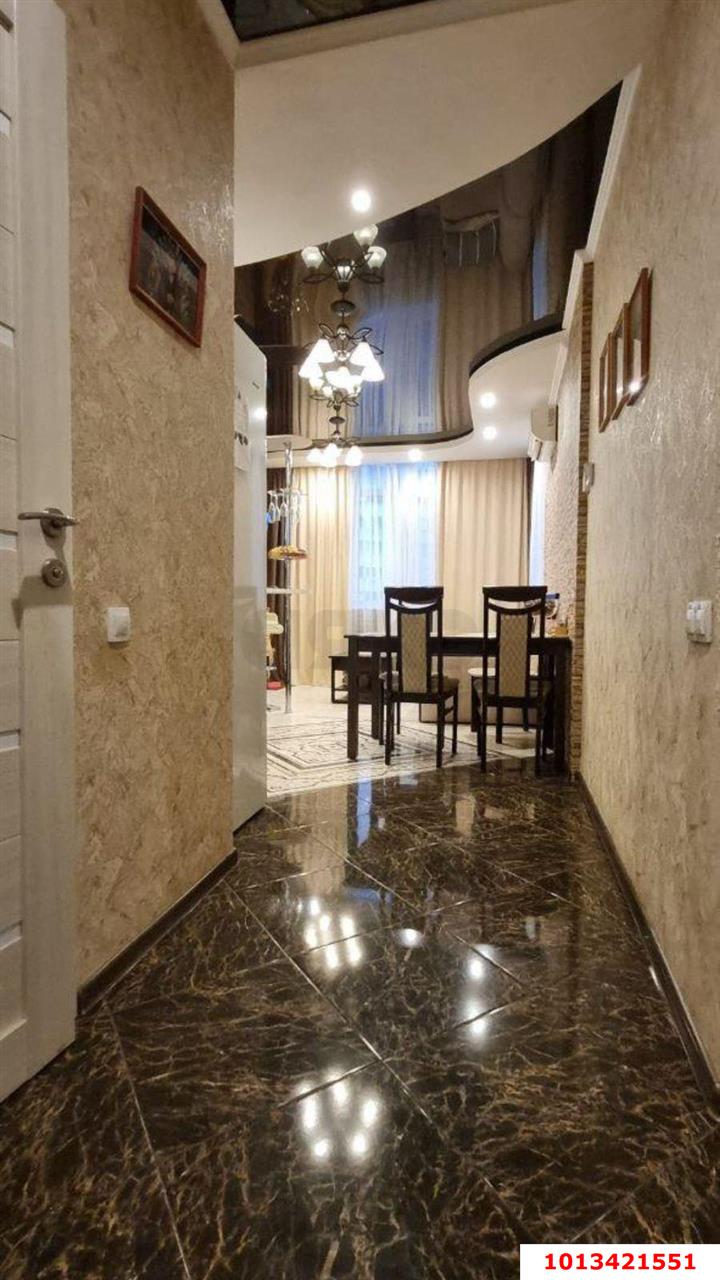 Фото №2: 2-комнатная квартира 60 м² - Краснодар, Прикубанский внутригородской округ, мкр. жилой комплекс Красная площадь, ул. Кореновская, 57к1