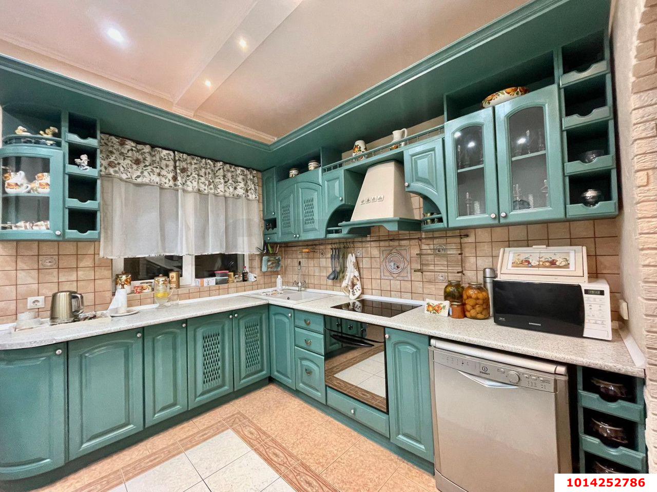 Фото №2: Дом 165 м² + 2.5 сот. - Краснодар, ул. Алма-Атинская, 185