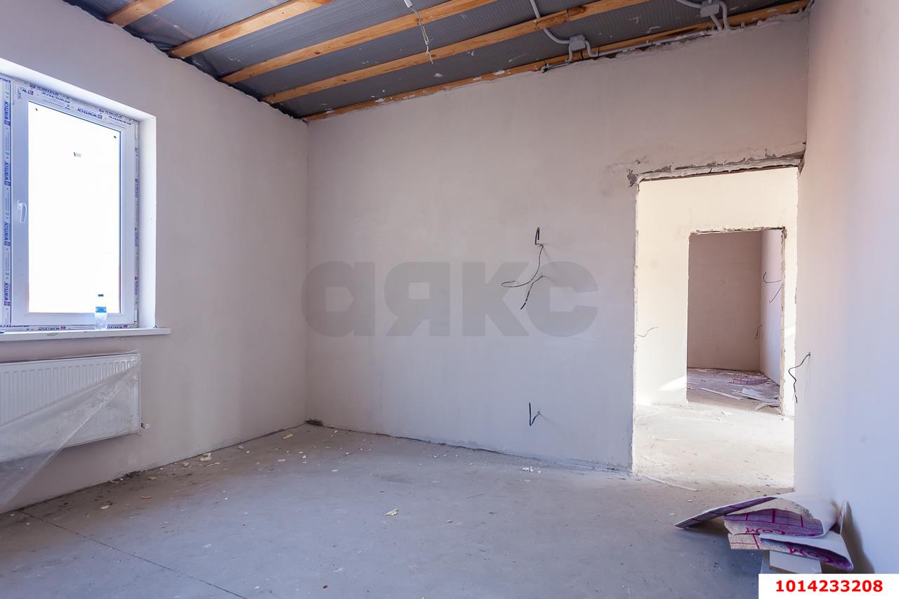 Фото №2: Дом 181 м² + 4.5 сот. - Краснодар, Центральный внутригородской округ, мкр. Табачная Фабрика, ул. Ипподромная, 27