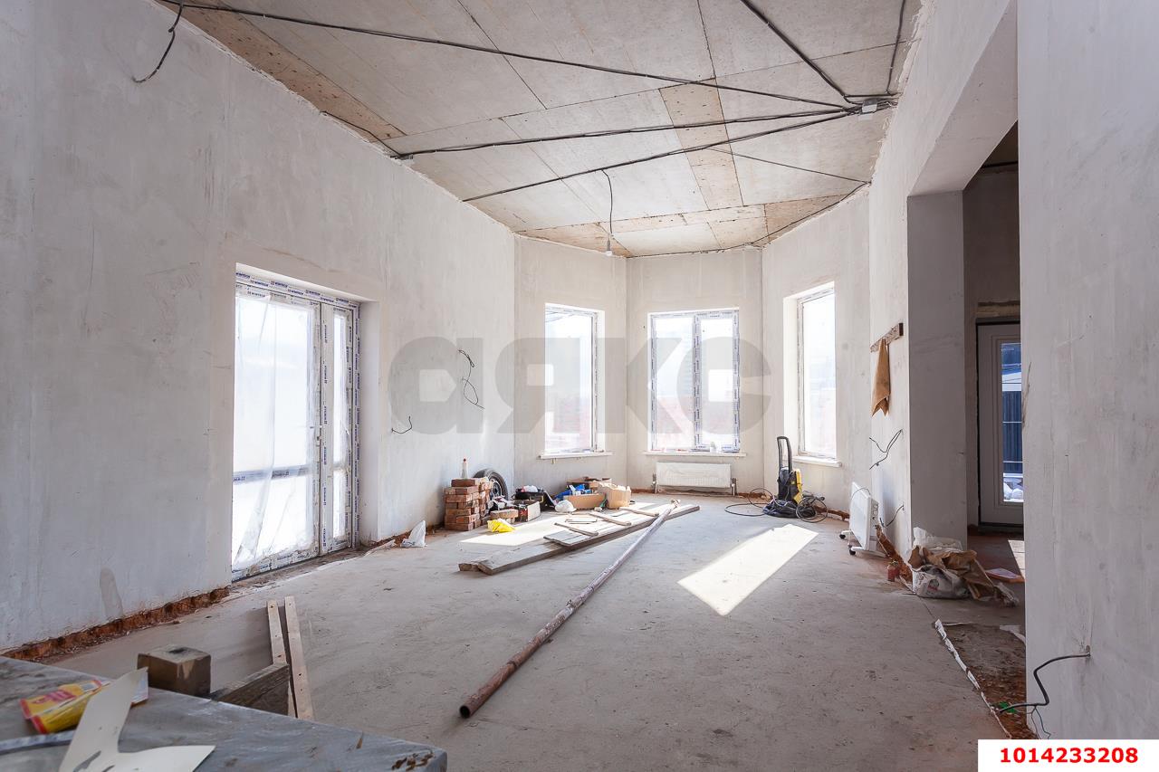 Фото №6: Дом 181 м² + 4.5 сот. - Краснодар, Табачная Фабрика, ул. Серова, 23