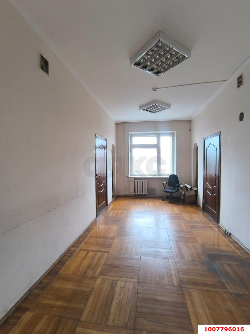 Фото №12: Офисное помещение 892 м² - Краснодар, Центральный, ул. Гоголя, 165