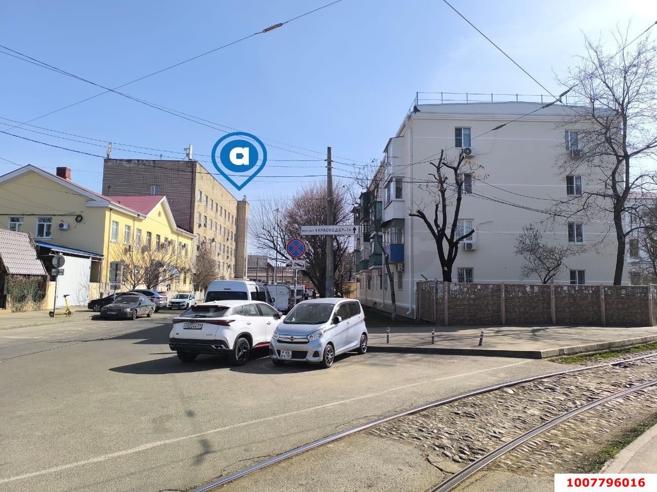 Фото №1: Офисное помещение 892 м² - Краснодар, Центральный, ул. Гоголя, 165