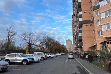 Фото №4: Торговое помещение 168 м² - Краснодар, мкр. жилой комплекс Авиатор, ул. имени Валерия Гассия, 2