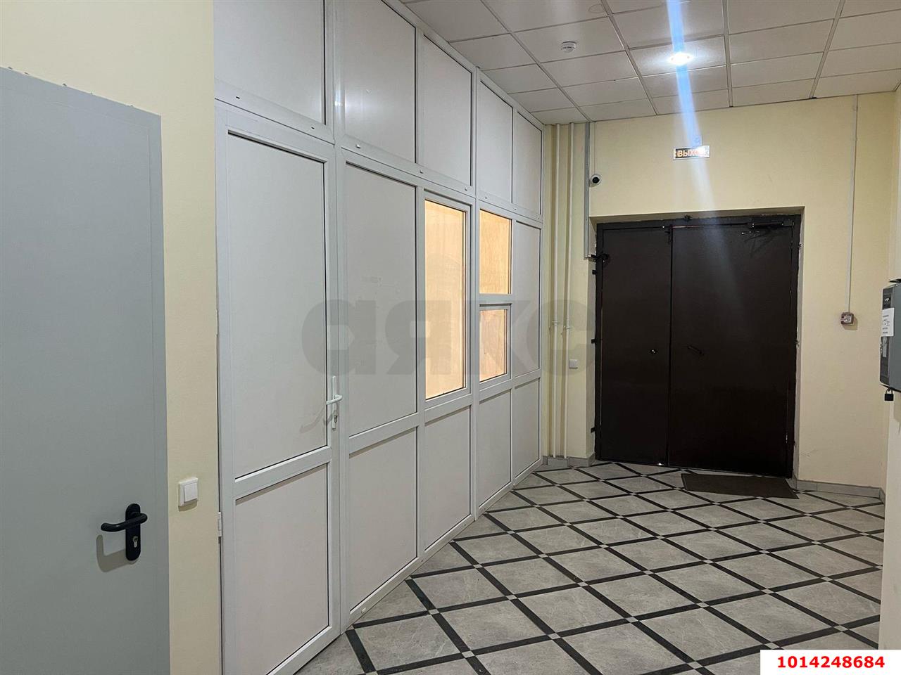 Фото №3: Офисное помещение 21 м² - Краснодар, жилой комплекс Авиатор, ул. имени Валерия Гассия, 2