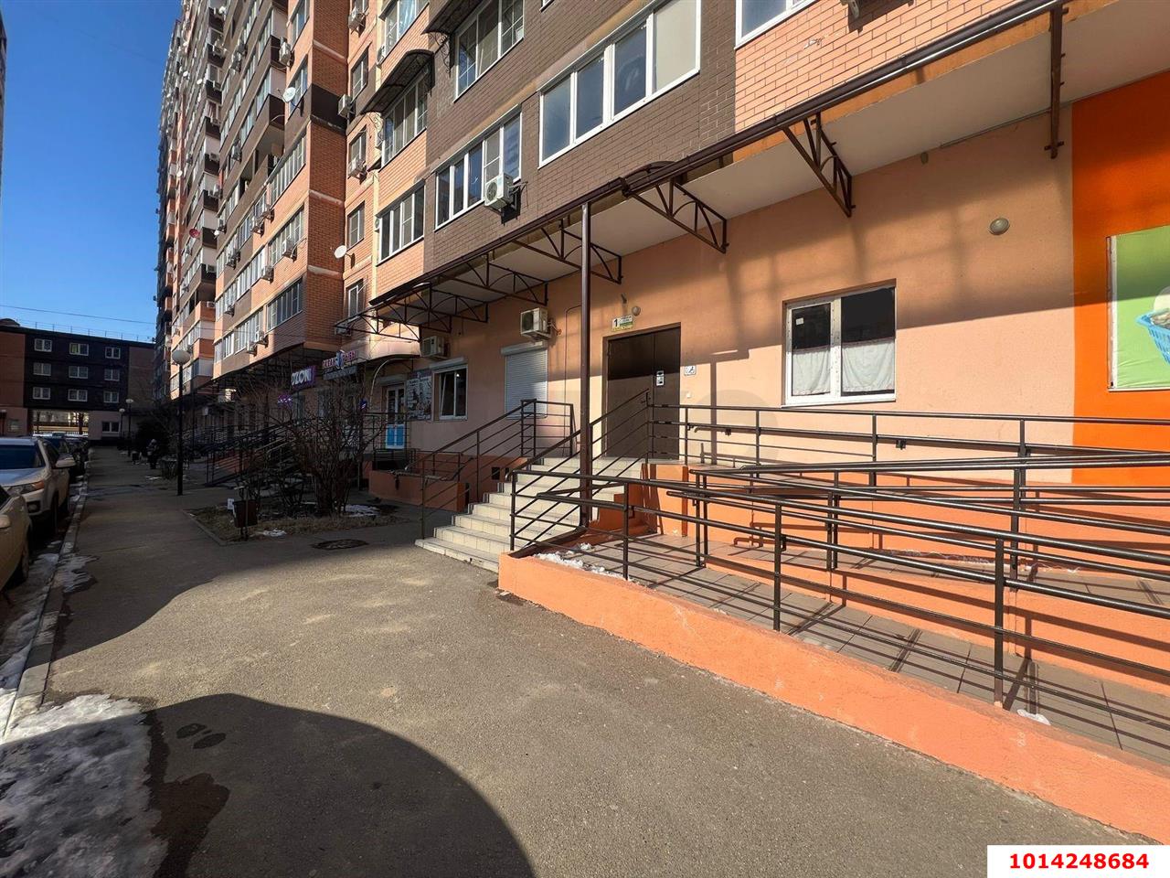 Фото №3: Офисное помещение 21 м² - Краснодар, жилой комплекс Авиатор, ул. имени Валерия Гассия, 2