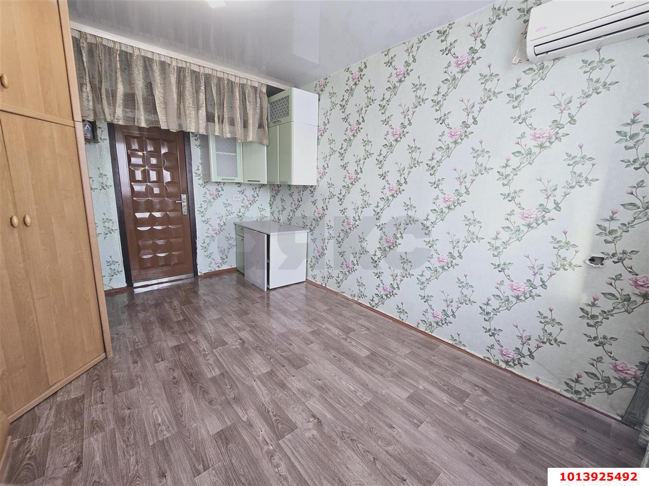 Фото №3: Комната 13 м² - Краснодар, Карасунский внутригородской округ, мкр. Хлопчато-бумажный Комбинат, ул. Таганрогская, 5