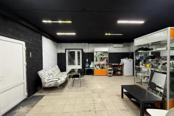 Фото №1: Коммерция 50 м² - Краснодар, мкр. Музыкальный, пр-д Ангарский, 3