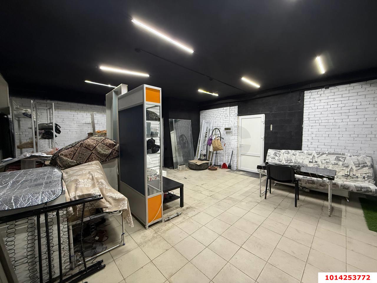 Фото №3: Торговое помещение 50 м² - Краснодар, Музыкальный, пр-д Ангарский, 3