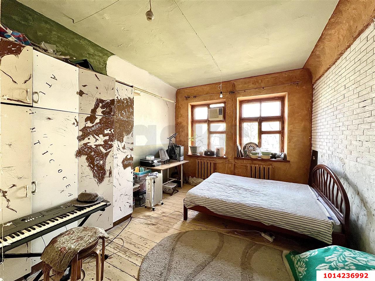 Фото №1: Комната 20 м² - Краснодар, Центральный внутригородской округ, ул. Красная, 200/1