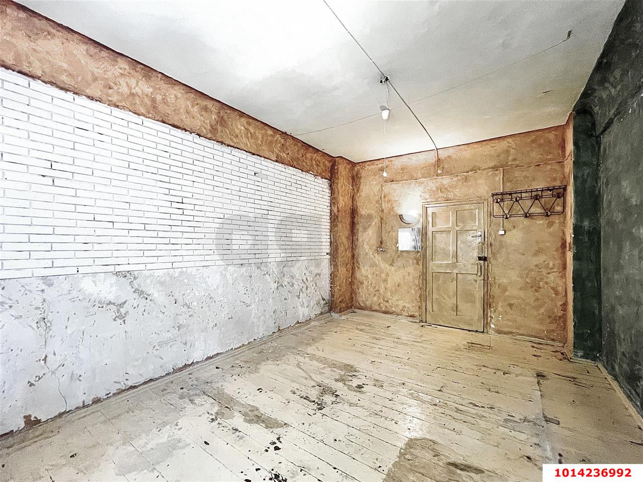 Фото №4: Комната 20 м² - Краснодар, Центральный внутригородской округ, ул. Красная, 200/1