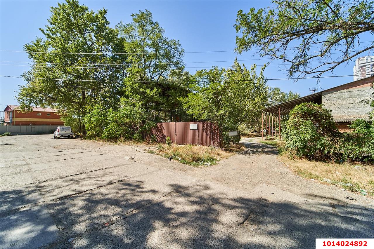 Фото №1: Производственное помещение 275 м² - Краснодар, Пашковский, ул. Бородинская, 156/4