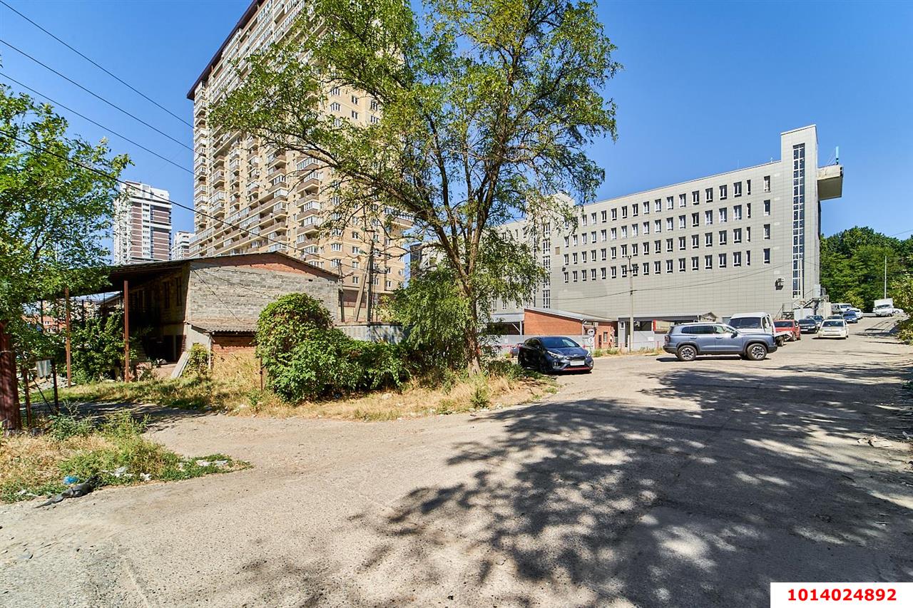 Фото №2: Производственное помещение 275 м² - Краснодар, Пашковский, ул. Бородинская, 156/4