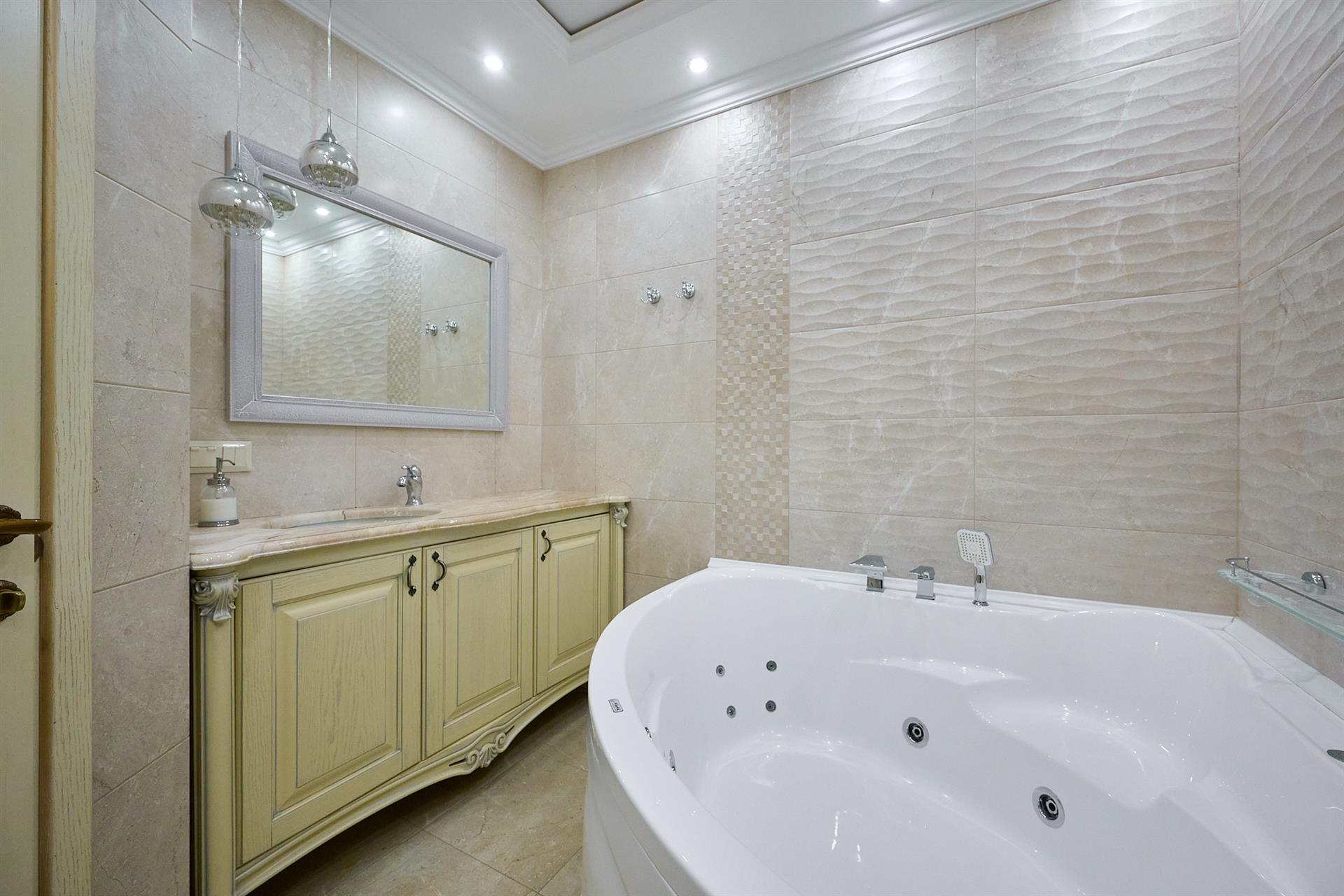 Фото №12: 3-комнатная квартира 110 м² - Краснодар, Центральный внутригородской округ, Центральный, мкр. ЖК Большой, ул. Красная, 176лит5/3