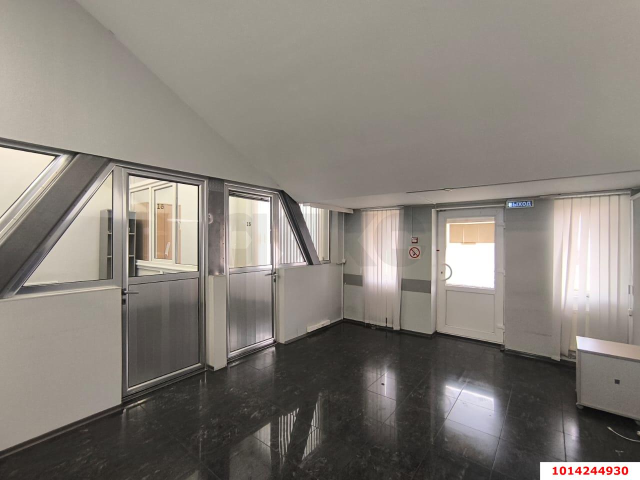 Фото №11: Отдельное здание 610 м² - Краснодар, Центральный, ул. Митрофана Седина, 134