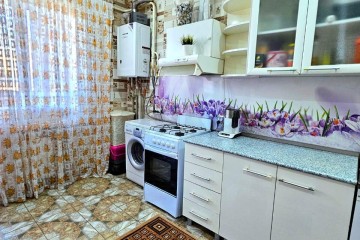 Фото №1: 1-комнатная квартира 35 м² - Берёзовый, мкр. Витаминкомбинат, 7/36к1