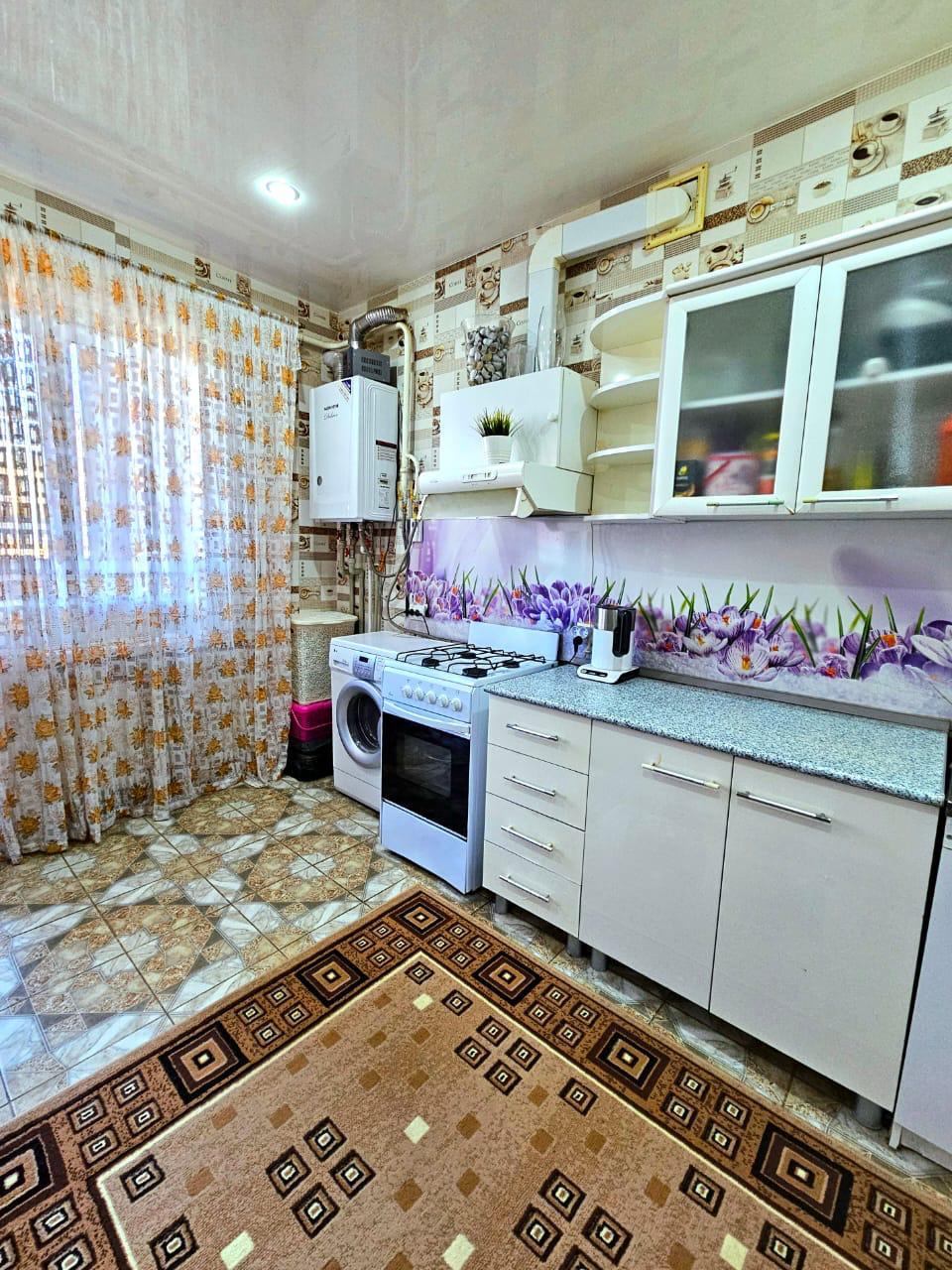 Фото №1: 1-комнатная квартира 35 м² - Берёзовый, Витаминкомбинат, мкр. Прикубанский внутригородской округ, 7/36к1