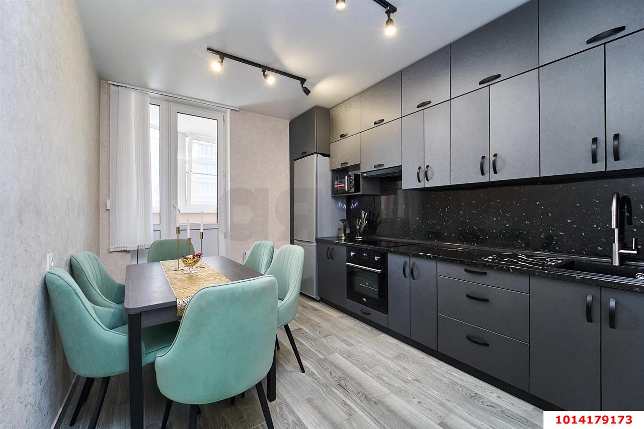 Фото №1: 2-комнатная квартира 55 м² - Краснодар, жилой комплекс Red777, ул. Адмирала Крузенштерна, 5/2