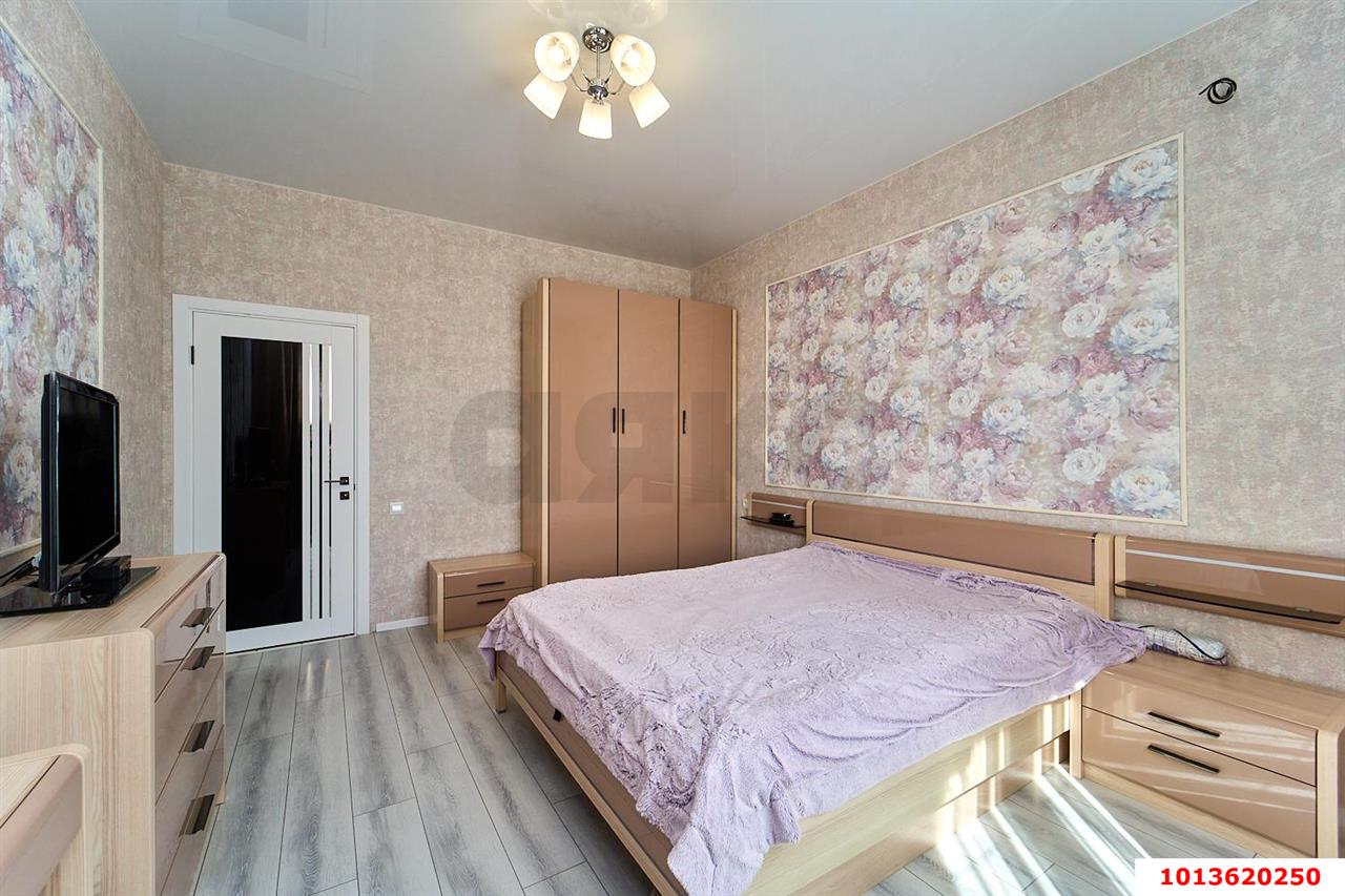 Фото №5: Дом 142 м² + 4 сот. - Российский, жилой комплекс Вилла Роз, ул. Бисерная, 19И