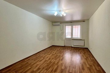 Фото №3: 2-комнатная квартира 65 м² - Краснодар, мкр. Музыкальный, ул. имени Сергея Есенина, 131