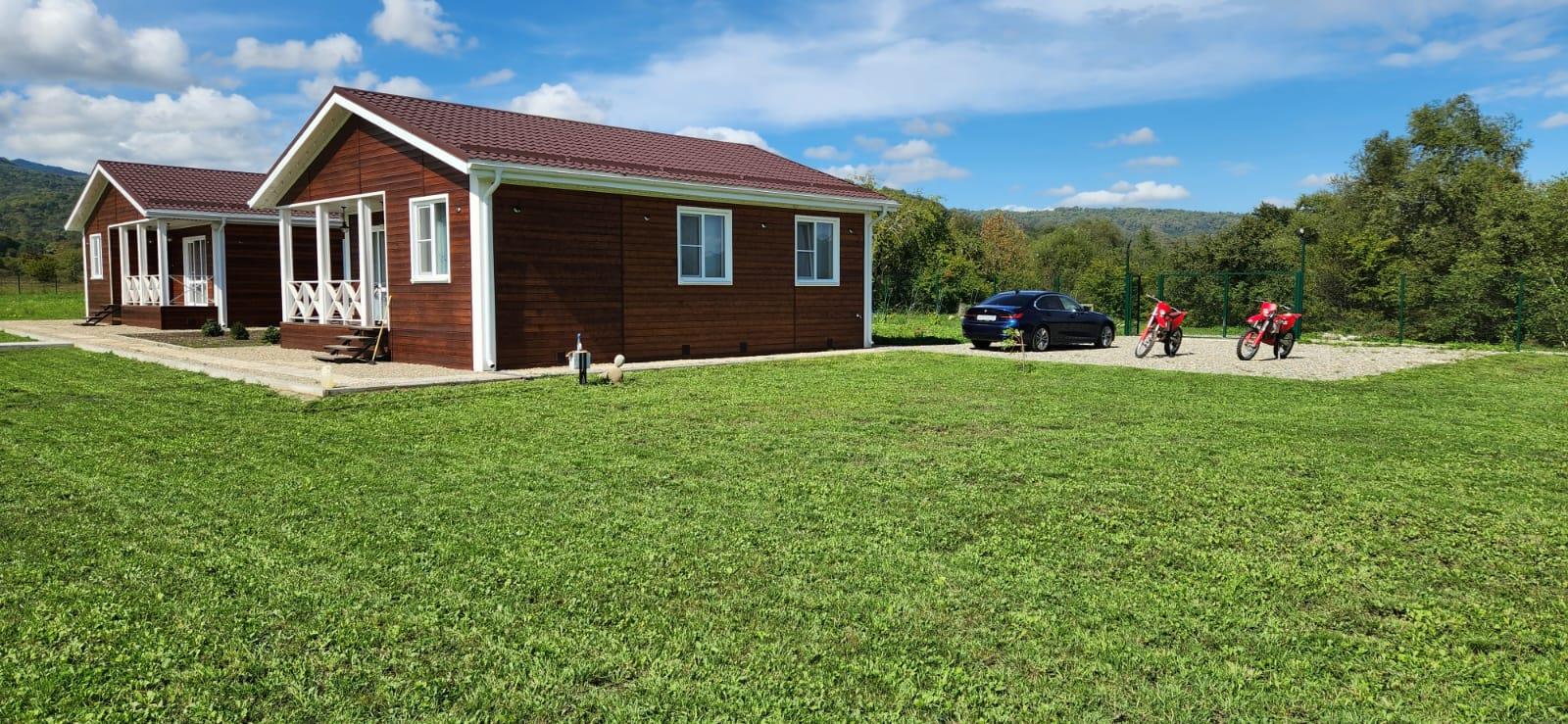 Фото №2: Коммерция 150 м² - Даховская, Прикубанский внутригородской округ, жилой комплекс Западный Город, Восточный, Западный внутригородской округ, Фестивальный, Карасунский внутригородской округ, Гидростроителей, Славянский, мкр. Светлоград, ул. Советская, 20