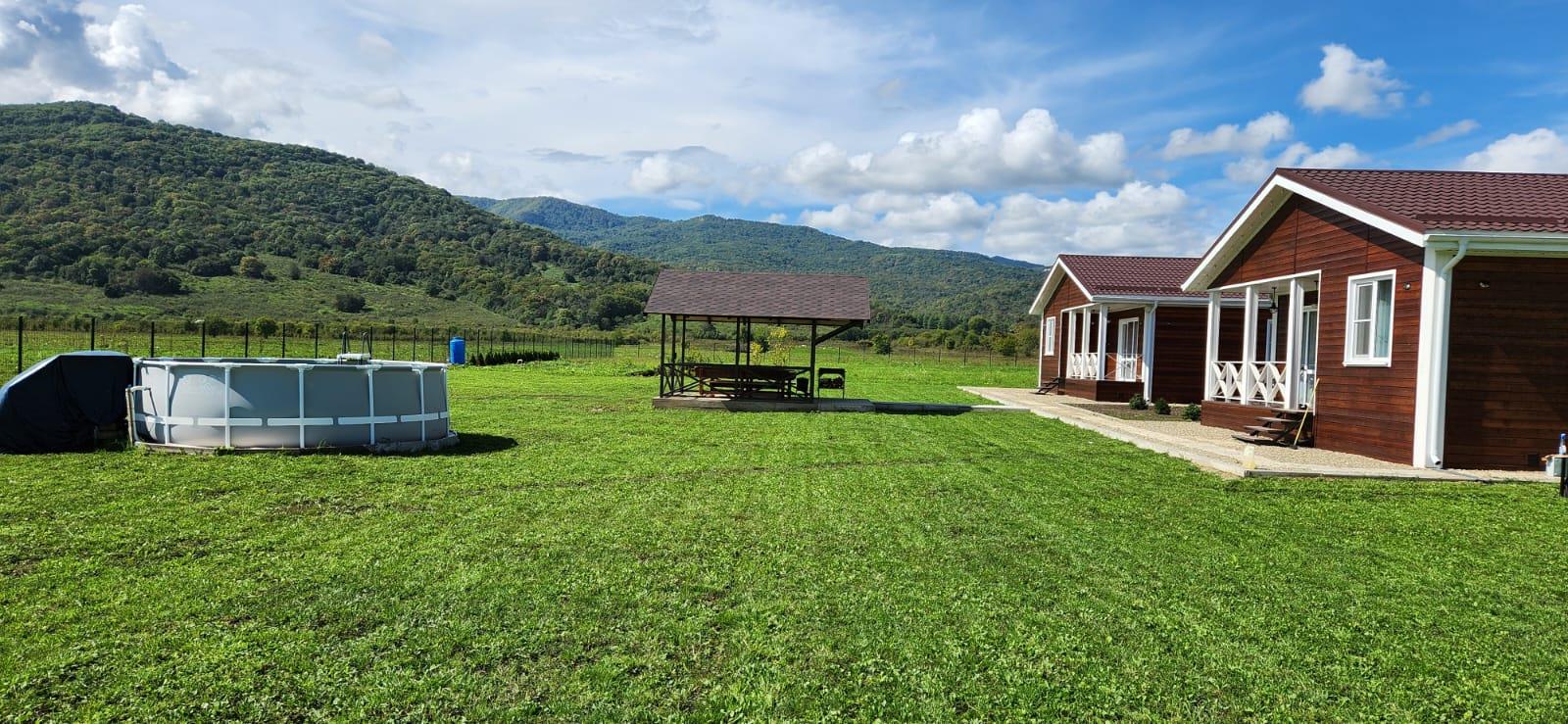 Фото №3: Коммерция 150 м² - Даховская, Прикубанский внутригородской округ, жилой комплекс Западный Город, Восточный, Западный внутригородской округ, Фестивальный, Карасунский внутригородской округ, Гидростроителей, Славянский, мкр. Светлоград, ул. Советская, 20