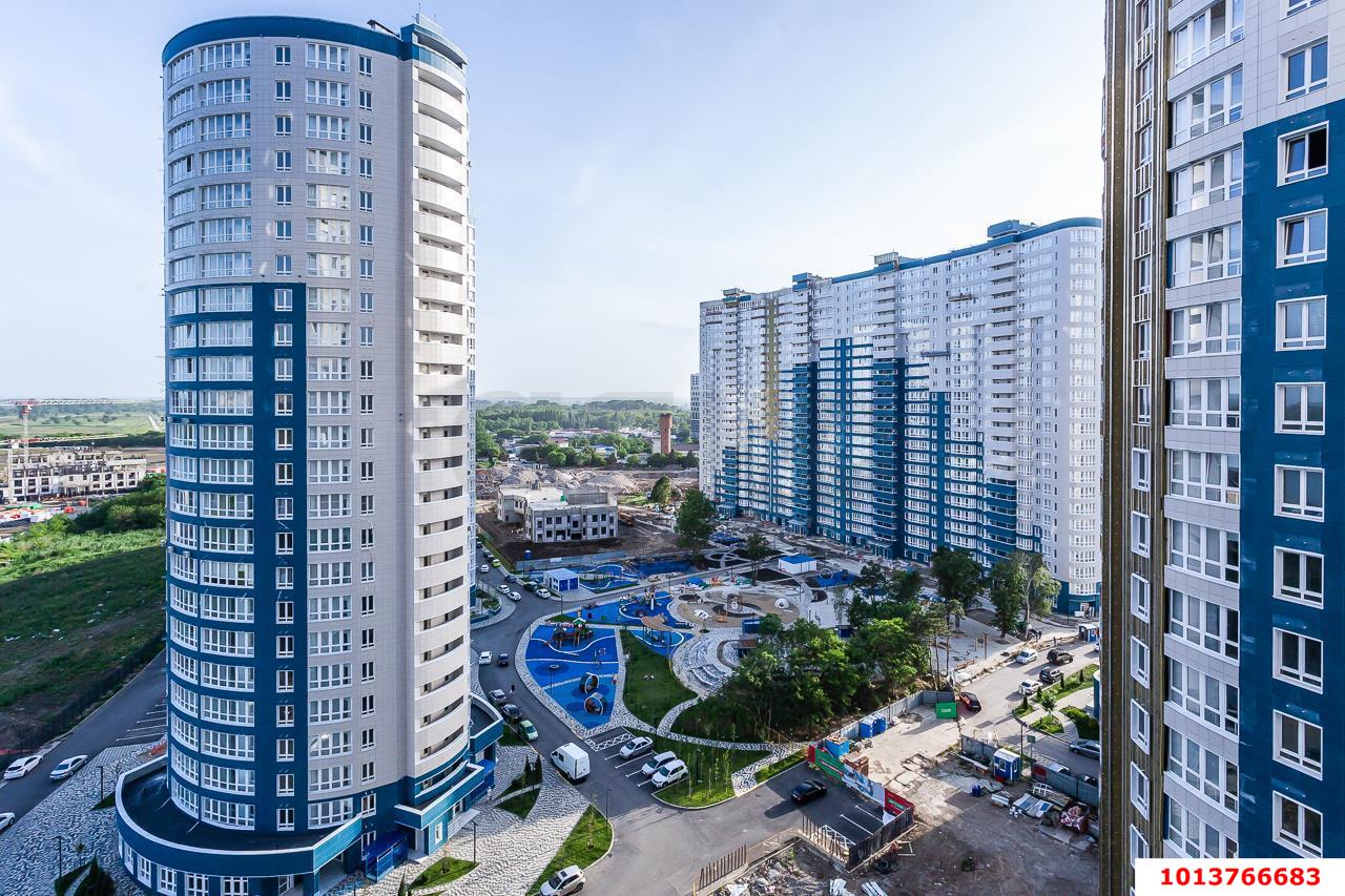 Фото №1: 2-комнатная квартира 66 м² - Краснодар, жилой комплекс Фонтаны, ул. Воронежская, 47/10