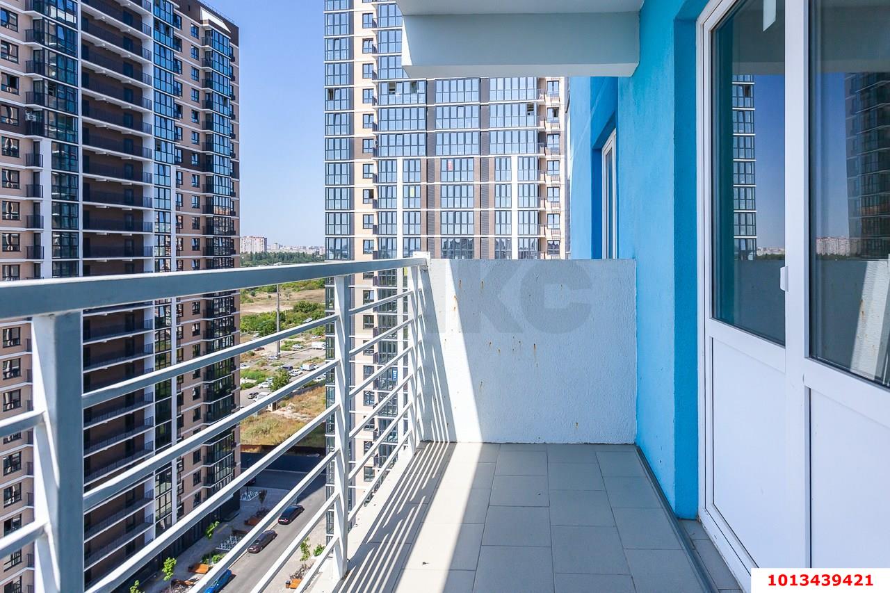 Фото №2: Студия 32 м² - Краснодар, Карасунский внутригородской округ, Гидростроителей, мкр. жилой комплекс Парусная Регата, ул. Автолюбителей, 1Длит4