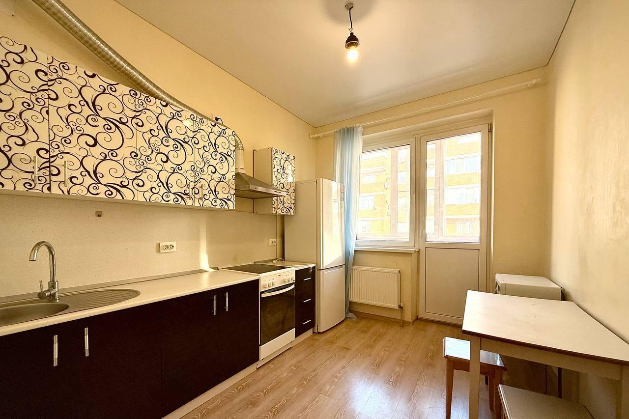 Фото №1: 1-комнатная квартира 41 м² - Краснодар, Прикубанский внутригородской округ, Завод Радиоизмерительных Приборов, мкр. Музыкальный, ул. имени Сергея Есенина, 108/1к2