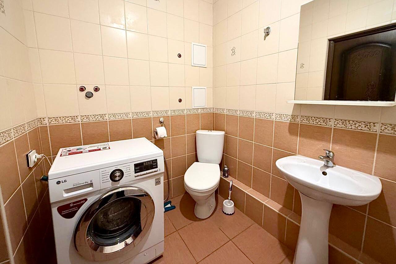 Фото №8: 1-комнатная квартира 41 м² - Краснодар, Прикубанский внутригородской округ, Завод Радиоизмерительных Приборов, мкр. Музыкальный, ул. имени Сергея Есенина, 108/1к2