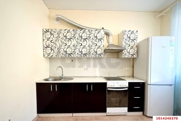 Фото №2: 1-комнатная квартира 41 м² - Краснодар, мкр. Музыкальный, ул. имени Сергея Есенина, 108/1к2