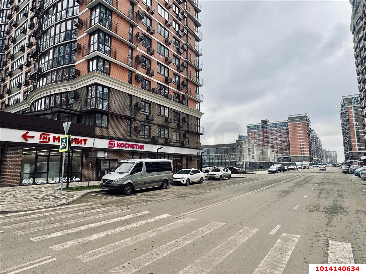 Фото №3: Торговое помещение 30 м² - Краснодар, жилой комплекс Самолёт-5, ул. Ивана Беличенко, 97