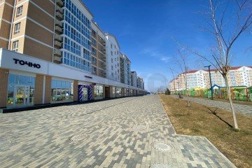 Фото №3: Торговое помещение 139 м² - Динская, мкр. жилой комплекс Белые Росы, ул. Красная, 158/1