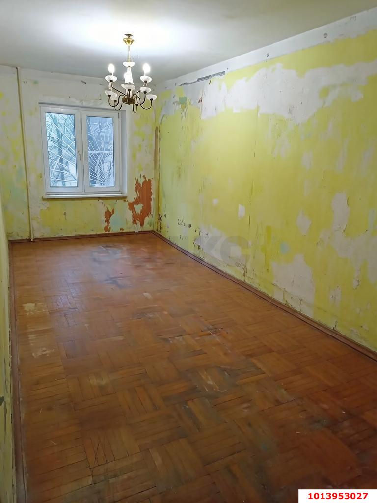 Фото №2: 2-комнатная квартира <span class="whitespace-nowrap">44 м²</span>, <span class="whitespace-nowrap">1/5 эт.</span> - Краснодар, Прикубанский внутригородской округ, мкр. Фестивальный, ул. Гагарина, 83