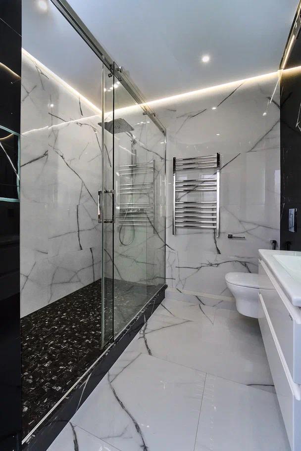 Фото №4: 2-комнатная квартира 72 м² - Краснодар, Прикубанский внутригородской округ, Школьный, жилой комплекс Версаль, мкр. Круглик, ул. Черниговская, 1