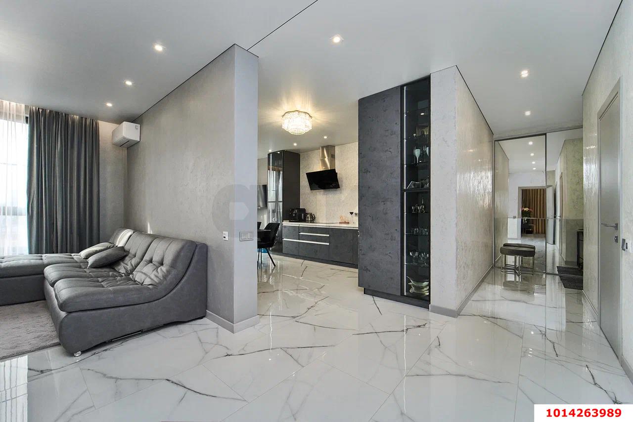 Фото №9: 2-комнатная квартира 72 м² - Краснодар, жилой комплекс Версаль, ул. Черниговская, 1