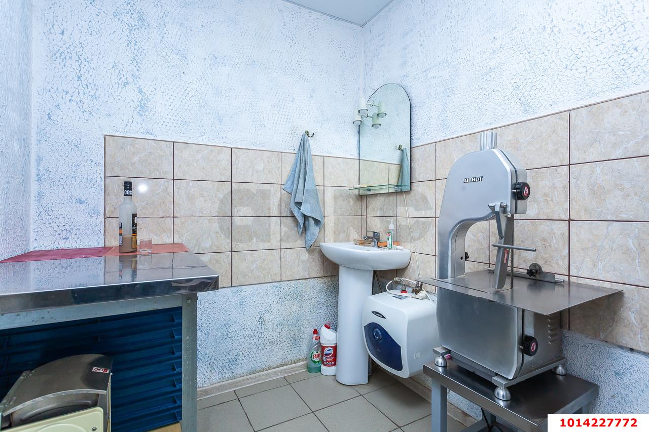 Фото №5: Торговое помещение 64 м² - Берёзовый, жилой комплекс Прогресс, ул. имени А.Н. Лодыгина, 3