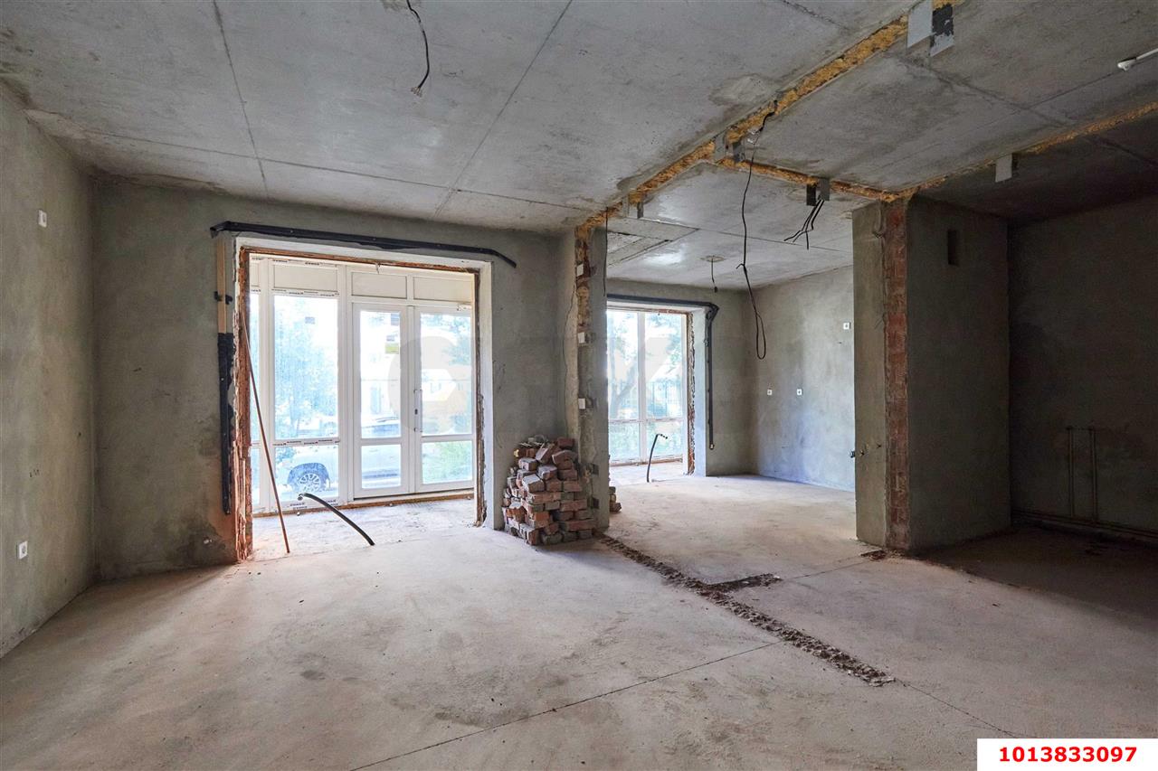 Фото №5: 1-комнатная квартира <span class="whitespace-nowrap">50 м²</span>, <span class="whitespace-nowrap">1/16 эт.</span> - Краснодар, Прикубанский внутригородской округ, мкр. Восточно-Кругликовский, ул. им. Героя Яцкова И.В., 6