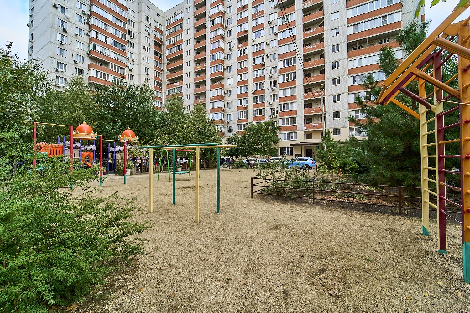 Фото №2: 1-комнатная квартира 50 м² - Краснодар, Прикубанский внутригородской округ, мкр. Восточно-Кругликовский, ул. им. Героя Яцкова И.В., 6