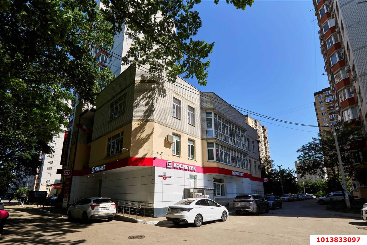 Фото №14: 1-комнатная квартира <span class="whitespace-nowrap">50 м²</span>, <span class="whitespace-nowrap">1/16 эт.</span> - Краснодар, Прикубанский внутригородской округ, мкр. Восточно-Кругликовский, ул. им. Героя Яцкова И.В., 6