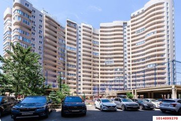 Фото №1: 2-комнатная квартира 90 м² - Краснодар, мкр. Черёмушки, ул. Вишняковой, 1/23к2