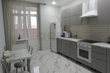 Фото №1: 1-комнатная квартира 38 м² - Краснодар, мкр. 4-й квартал, ул. Боспорская, 6