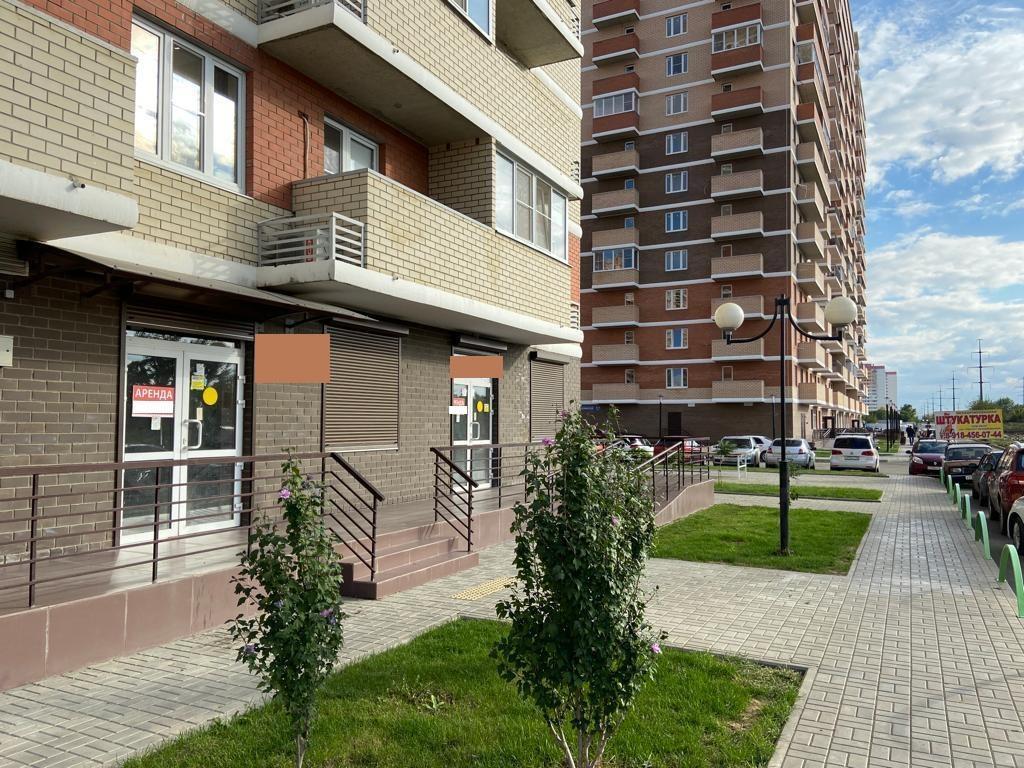 Фото №6: Коммерция 40 м² - Краснодар, Карасунский внутригородской округ, Гидростроителей, мкр. жилой комплекс Премьера, ул. Автолюбителей, 1/7к1