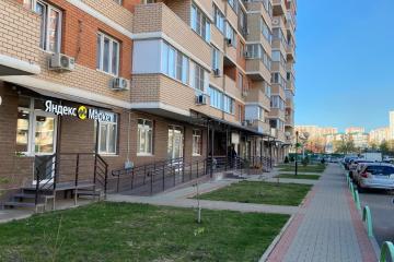 Фото №3: Коммерция 42 м² - Краснодар, мкр. жилой комплекс Премьера, ул. Автолюбителей, 1/7к1