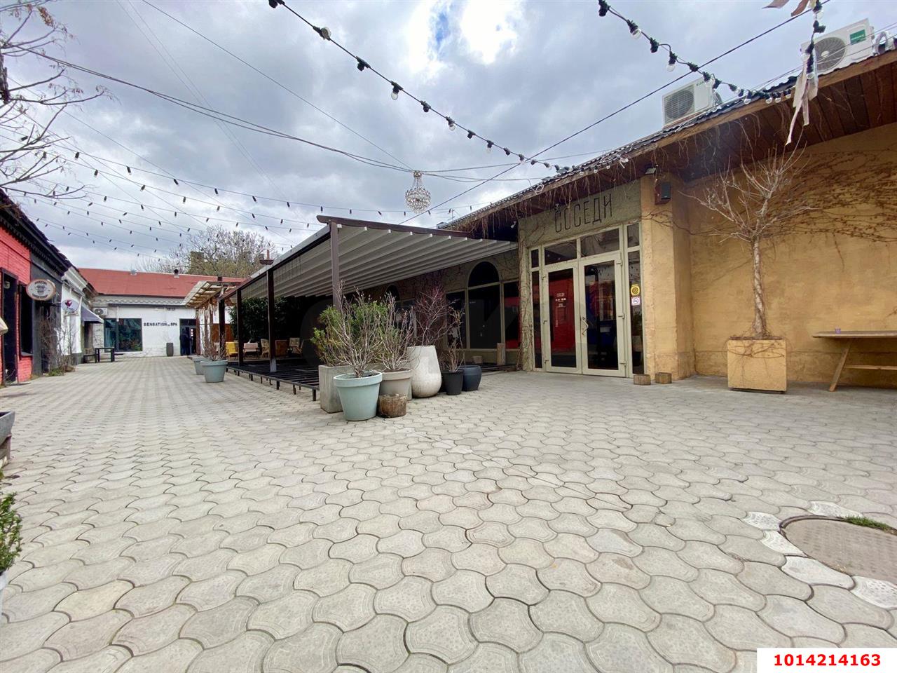 Фото №10: Торговое помещение 25 м² - Краснодар, Центральный, ул. Красная, 100