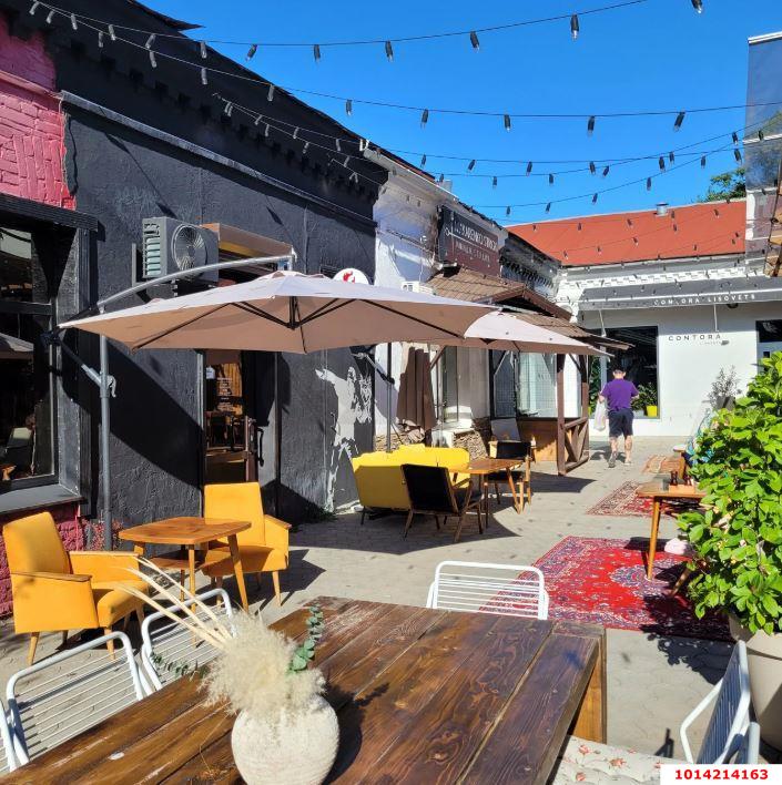 Фото №9: Торговое помещение 25 м² - Краснодар, Центральный, ул. Красная, 100