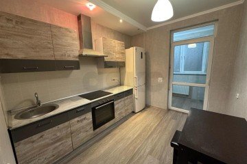 Фото №1: 1-комнатная квартира 40 м² - Краснодар, мкр. Солнечный, ул. имени Симиренко, 45