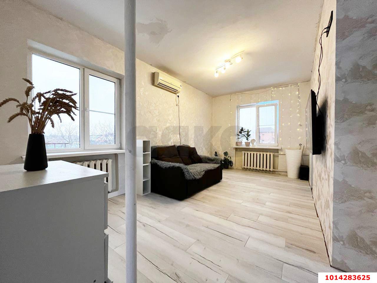 Фото №1: Дом 97 м² + 13 сот. - Новотитаровская, ул. Заречная, 140