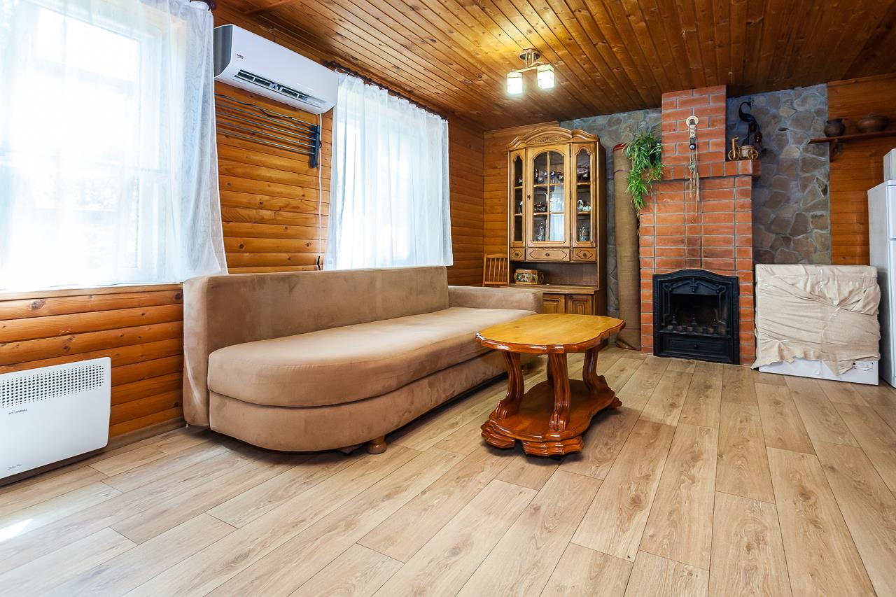 Фото №1: Дом 60 м² + 4 сот. - СНТ Автомобилист, мкр. Прикубанский внутригородской округ, ул. Абрикосовая, 29