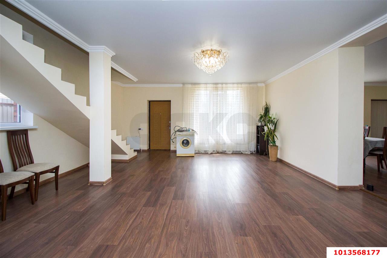 Фото №5: Дом 181 м² + 4 сот. - Новая Адыгея, ул. Красная, 25/5